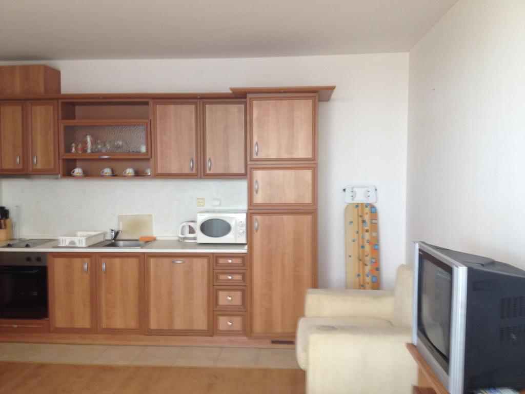 Levante Apartcomplex Nessebar Zimmer foto